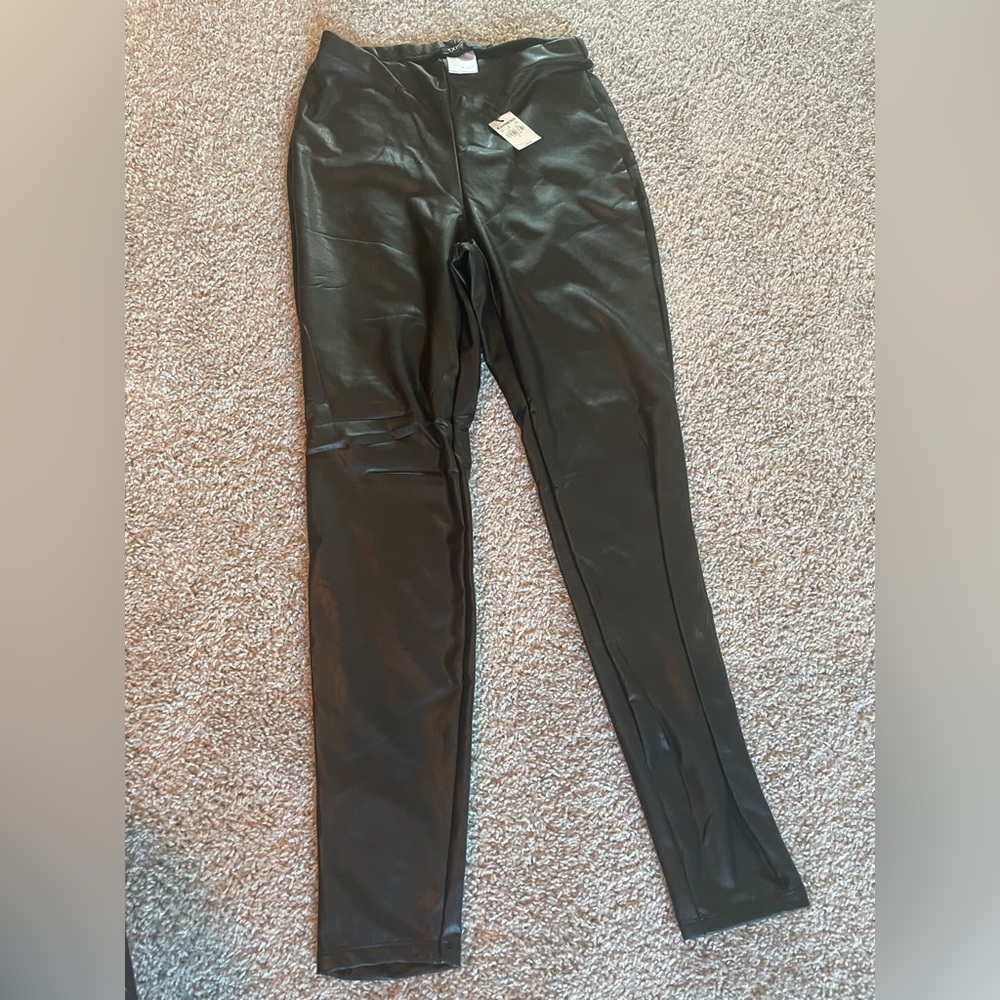 Brand New w/tags Express Pleather Leggings. Size Small in Black